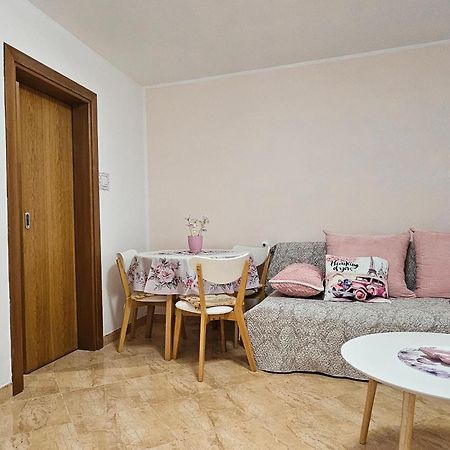 Apartment Miska & Studio Roki Dračevac المظهر الخارجي الصورة